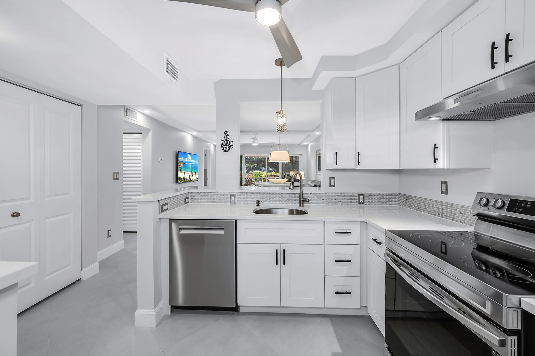 3055 Riviera Drive , 102