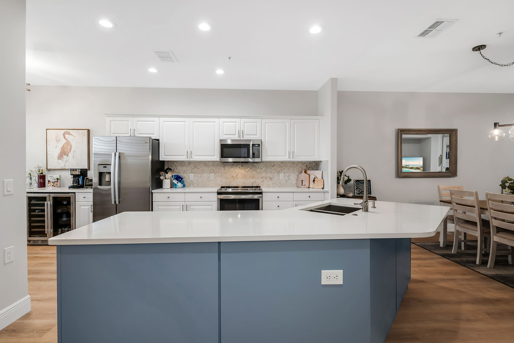 4843 Hampshire Court , 2-103