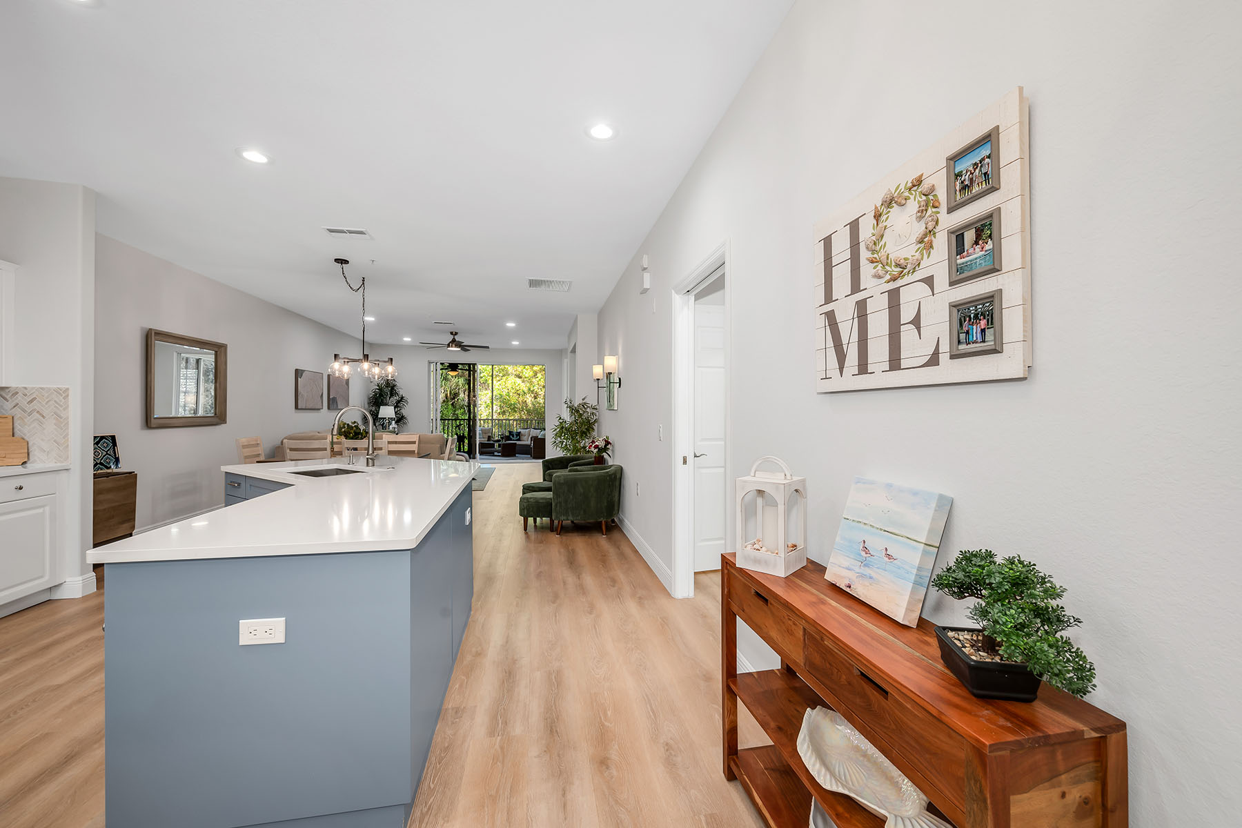 4843 Hampshire Court , 2-103