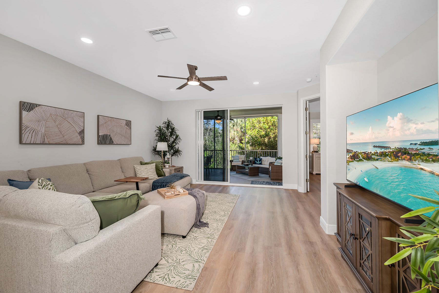4843 Hampshire Court , 2-103