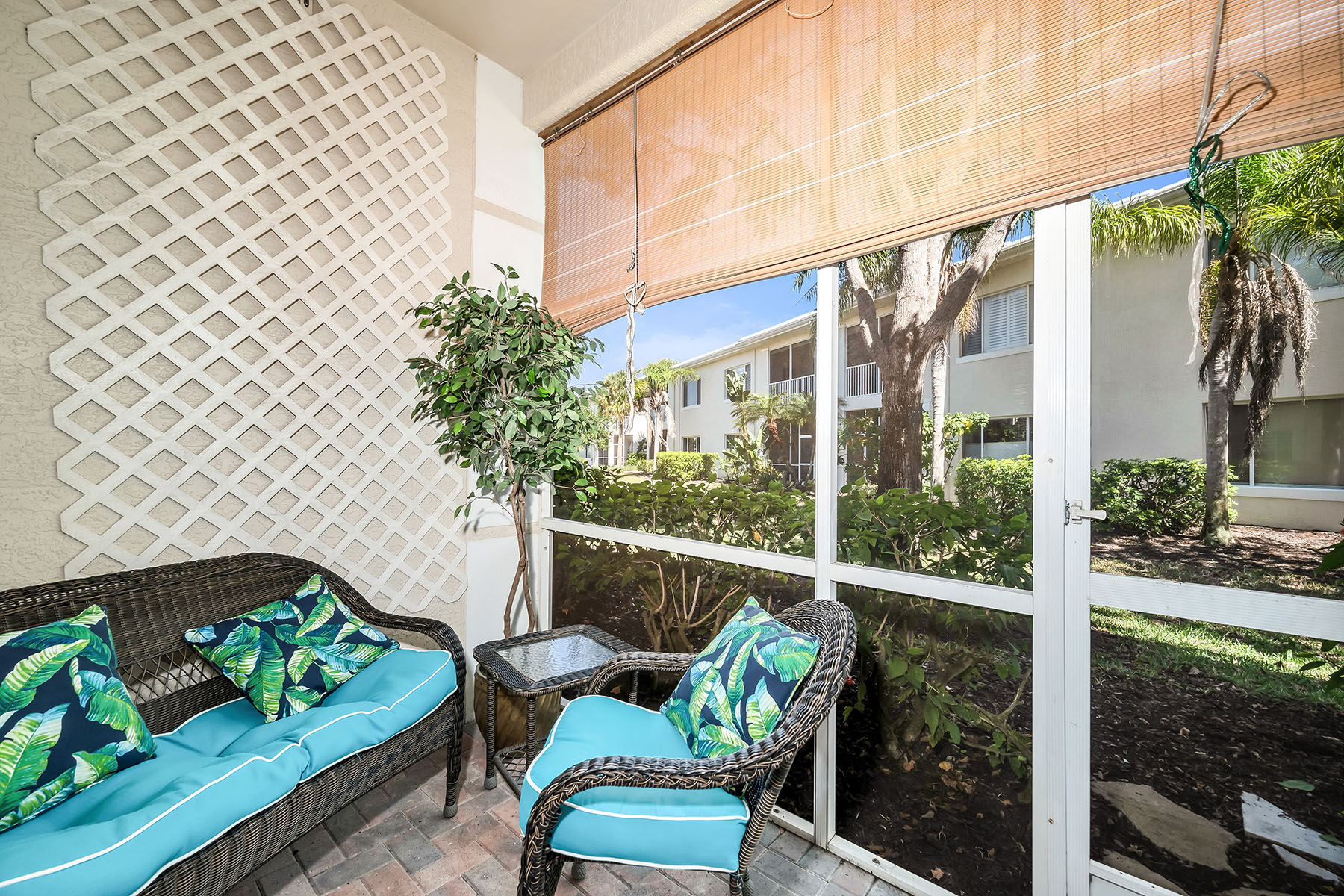 1360 Sweetwater Cove , 102