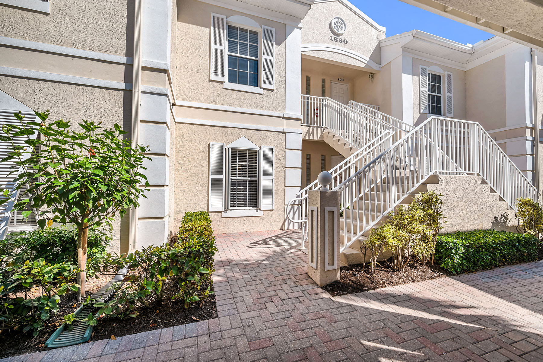1360 Sweetwater Cove , 102