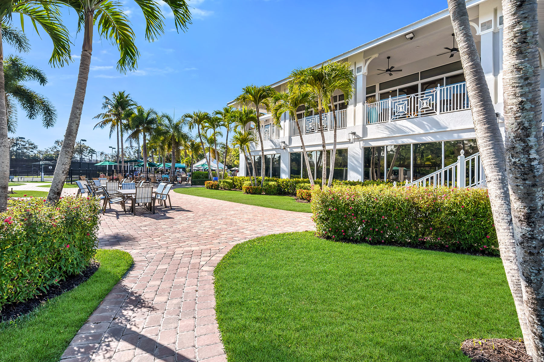 1360 Sweetwater Cove , 102