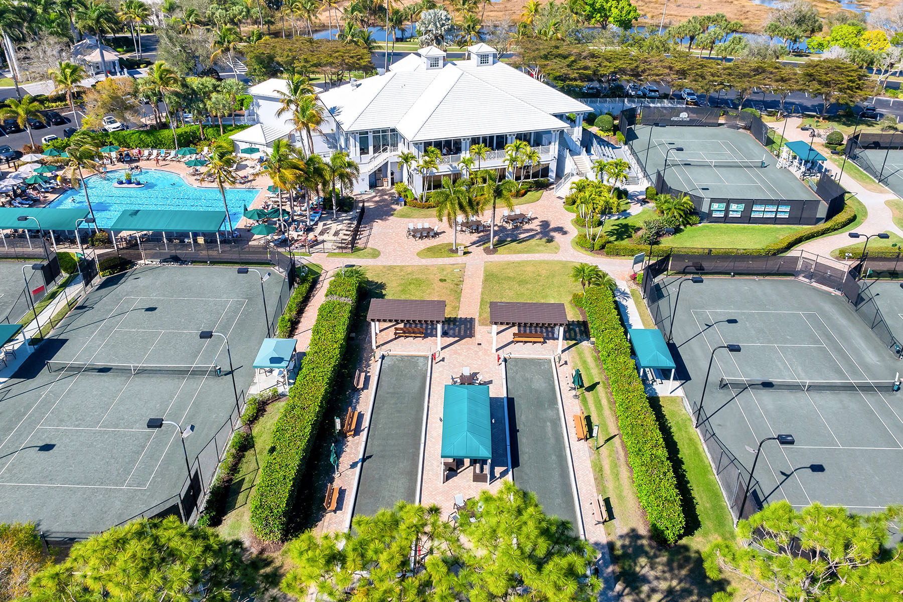 1360 Sweetwater Cove , 102