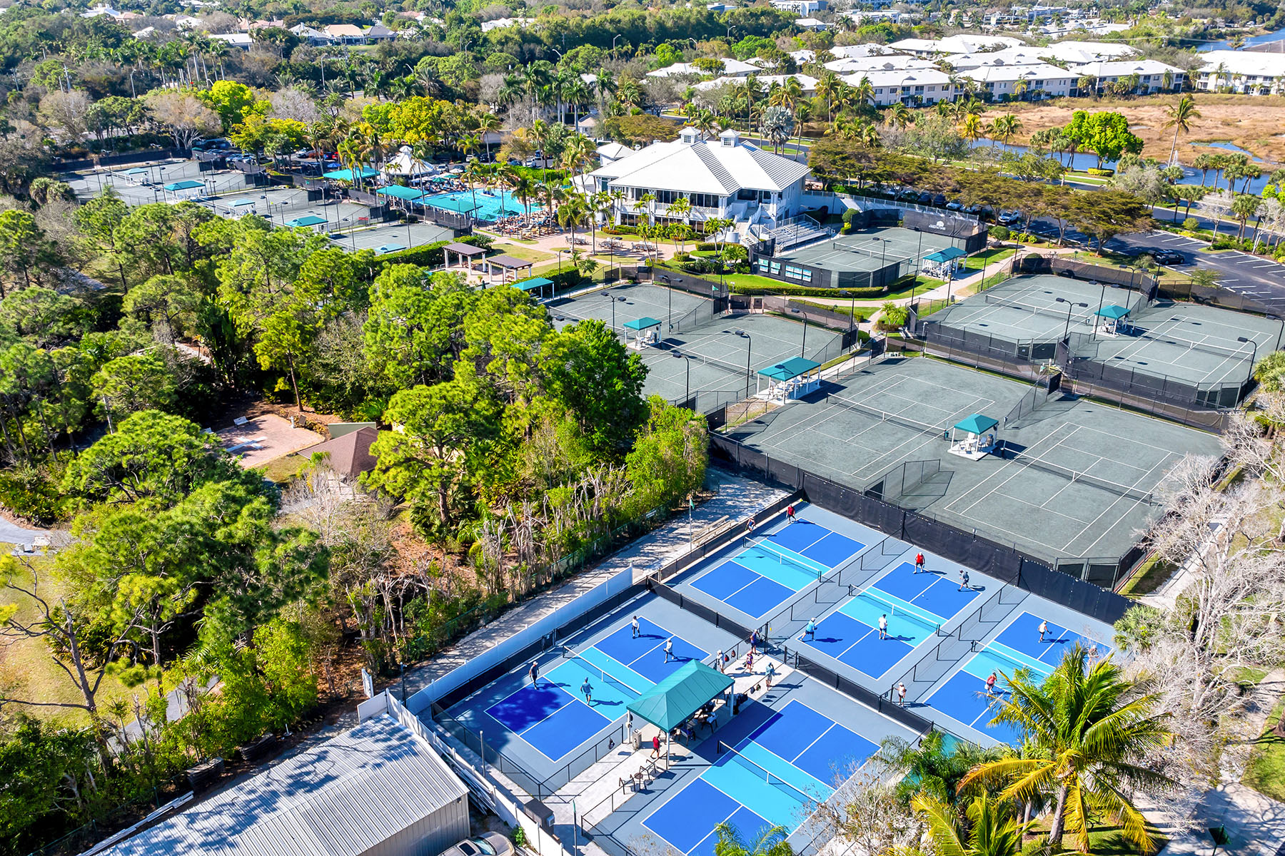 1360 Sweetwater Cove , 102