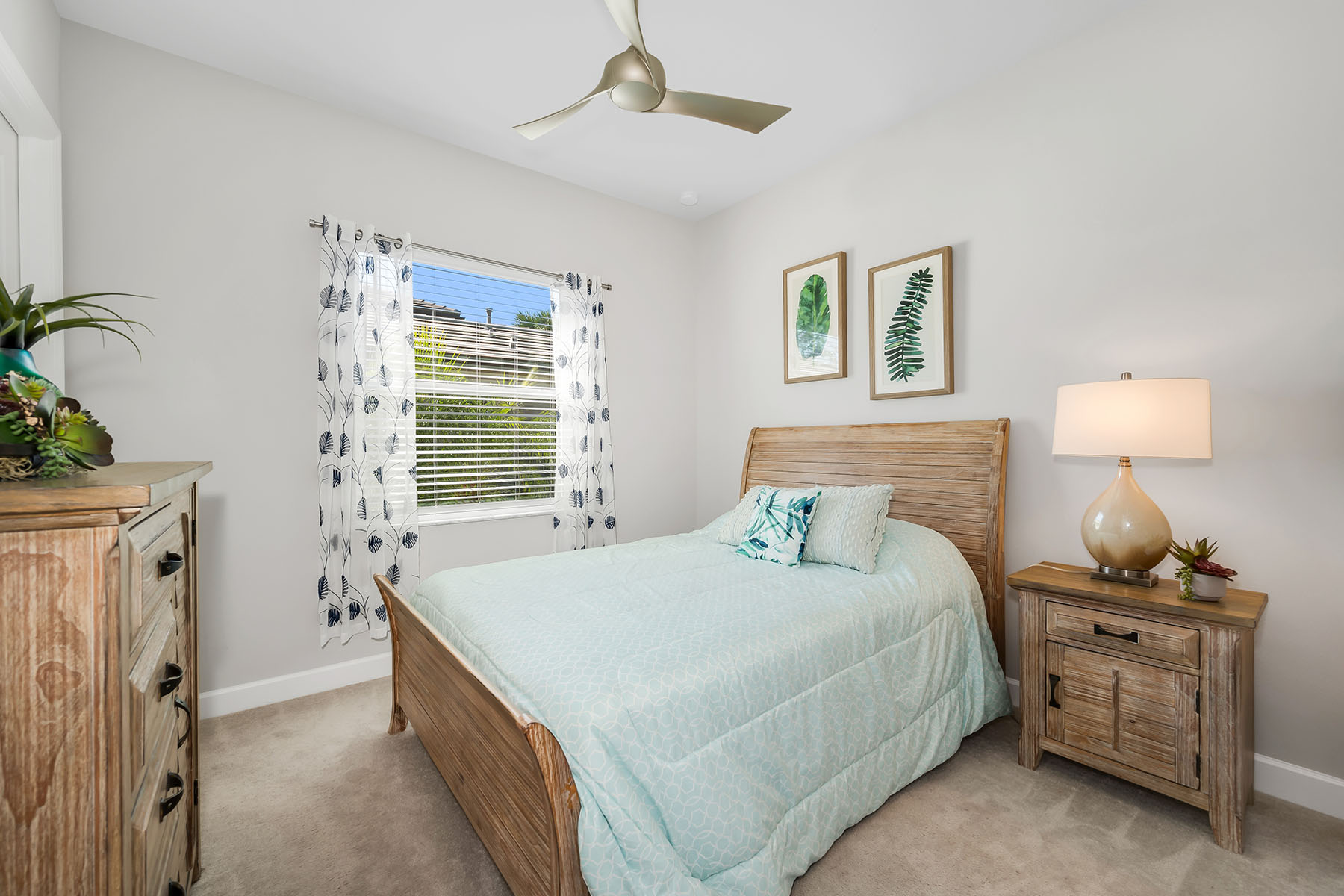 28616 Lobos Circle