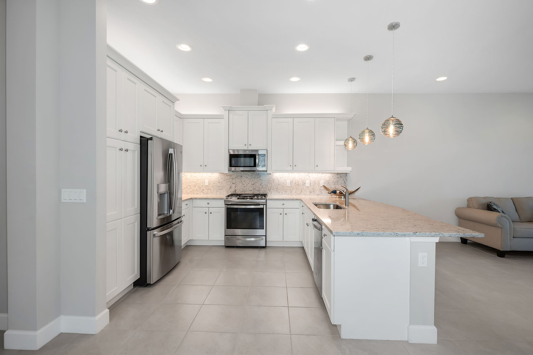 28616 Lobos Circle