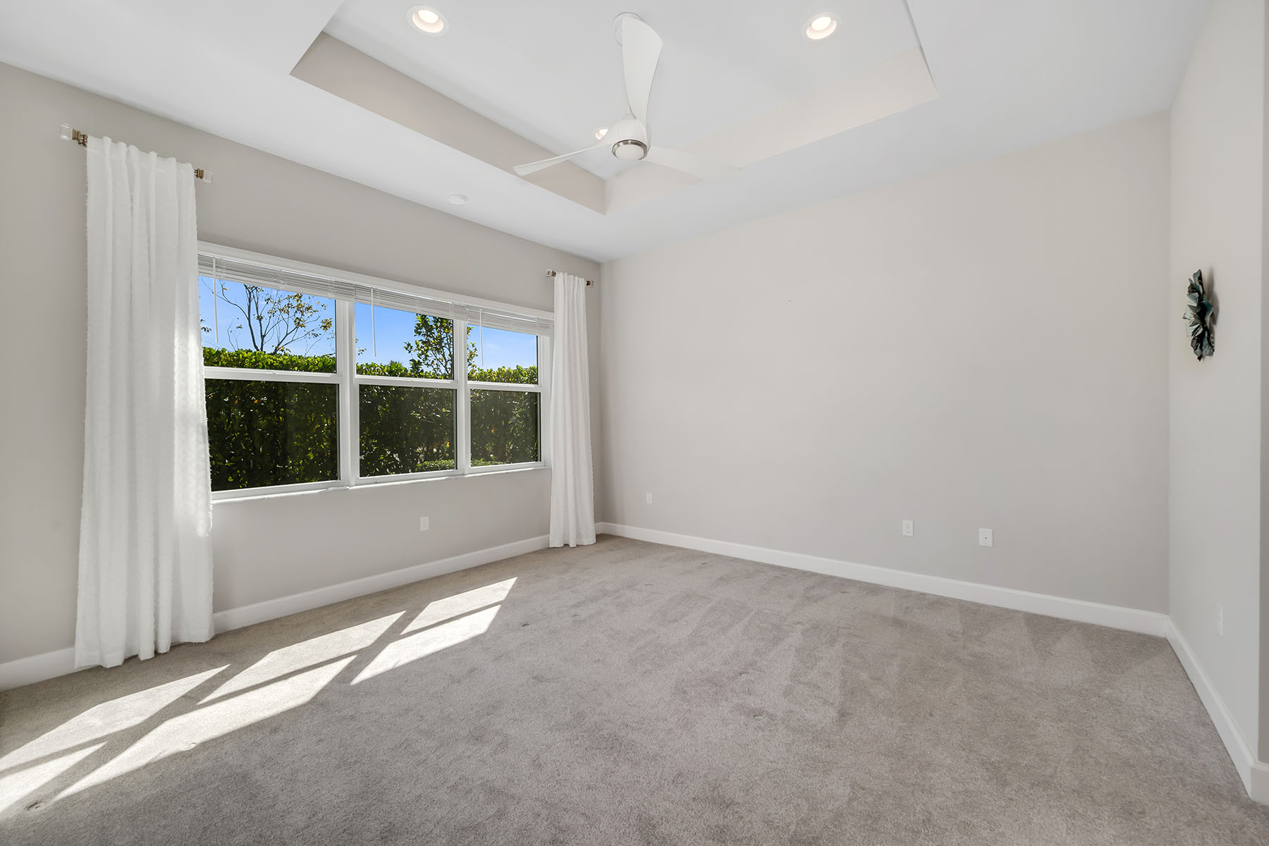28616 Lobos Circle