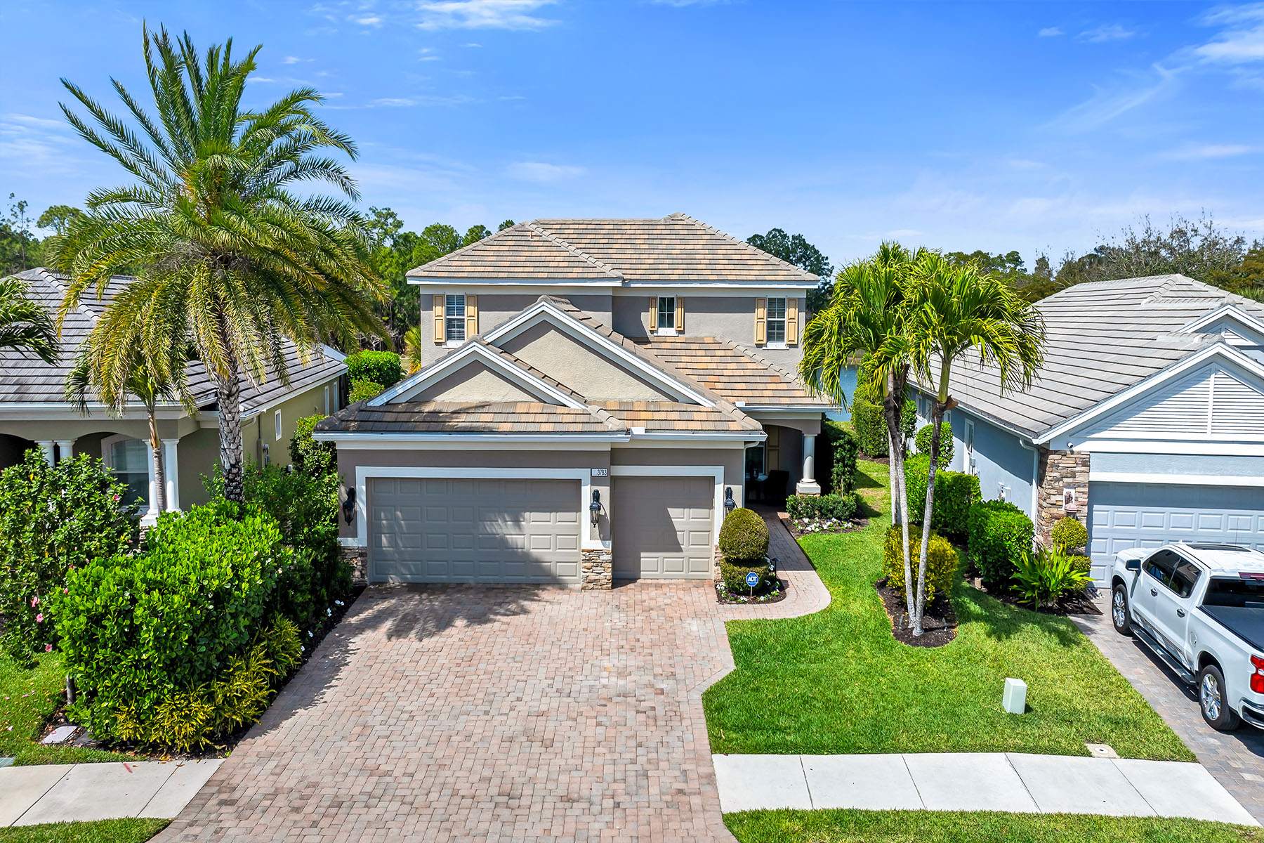 3783 Canopy Circle
