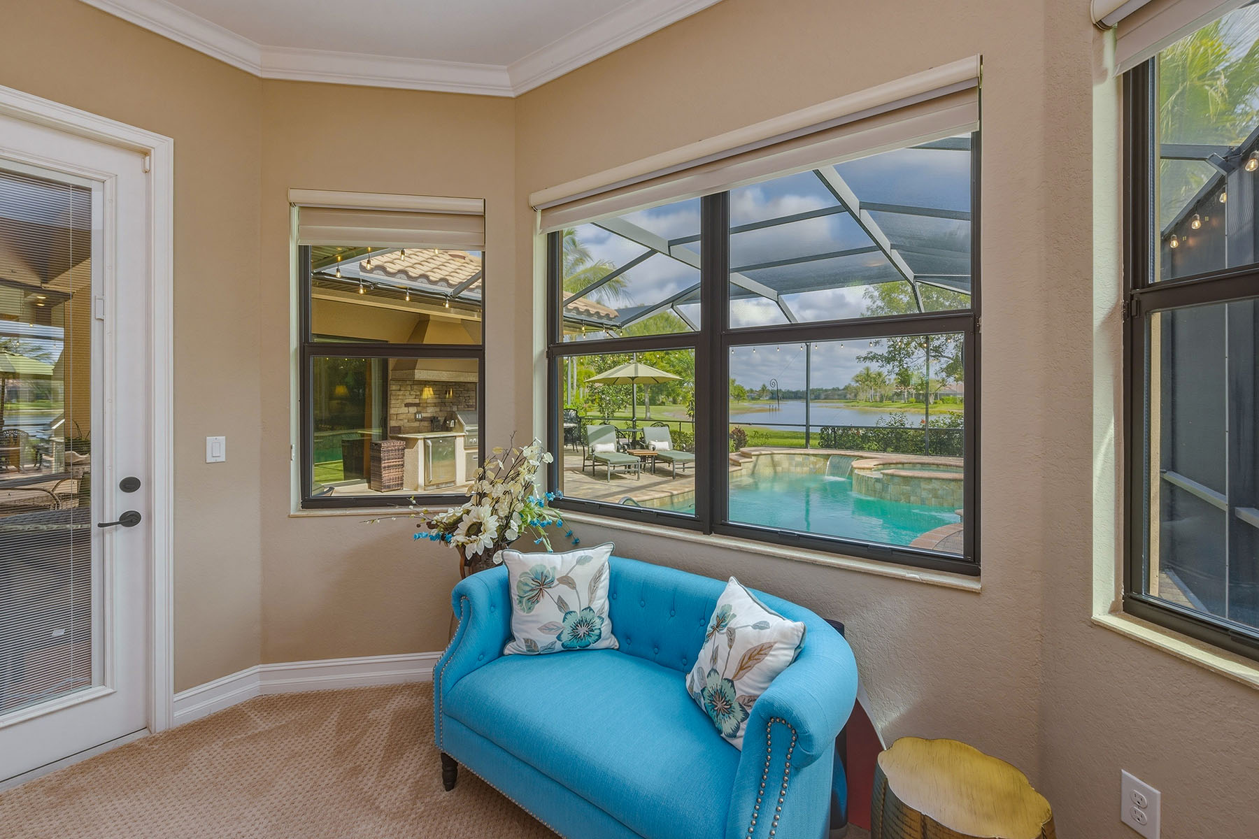 9505 Campanile Circle