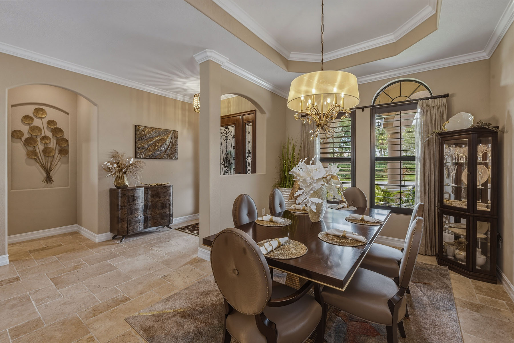 9505 Campanile Circle