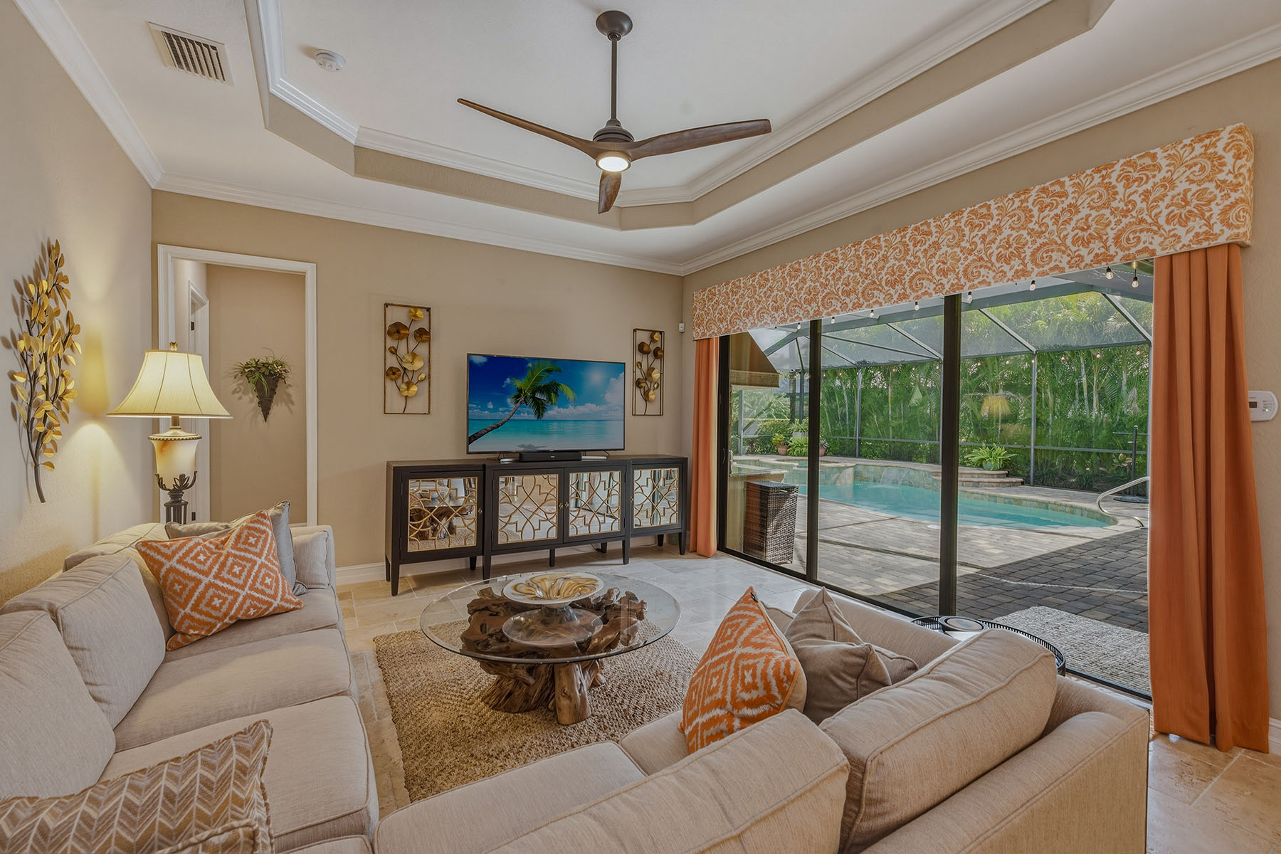 9505 Campanile Circle