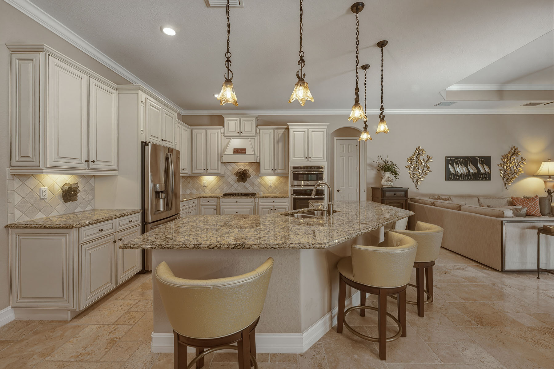 9505 Campanile Circle