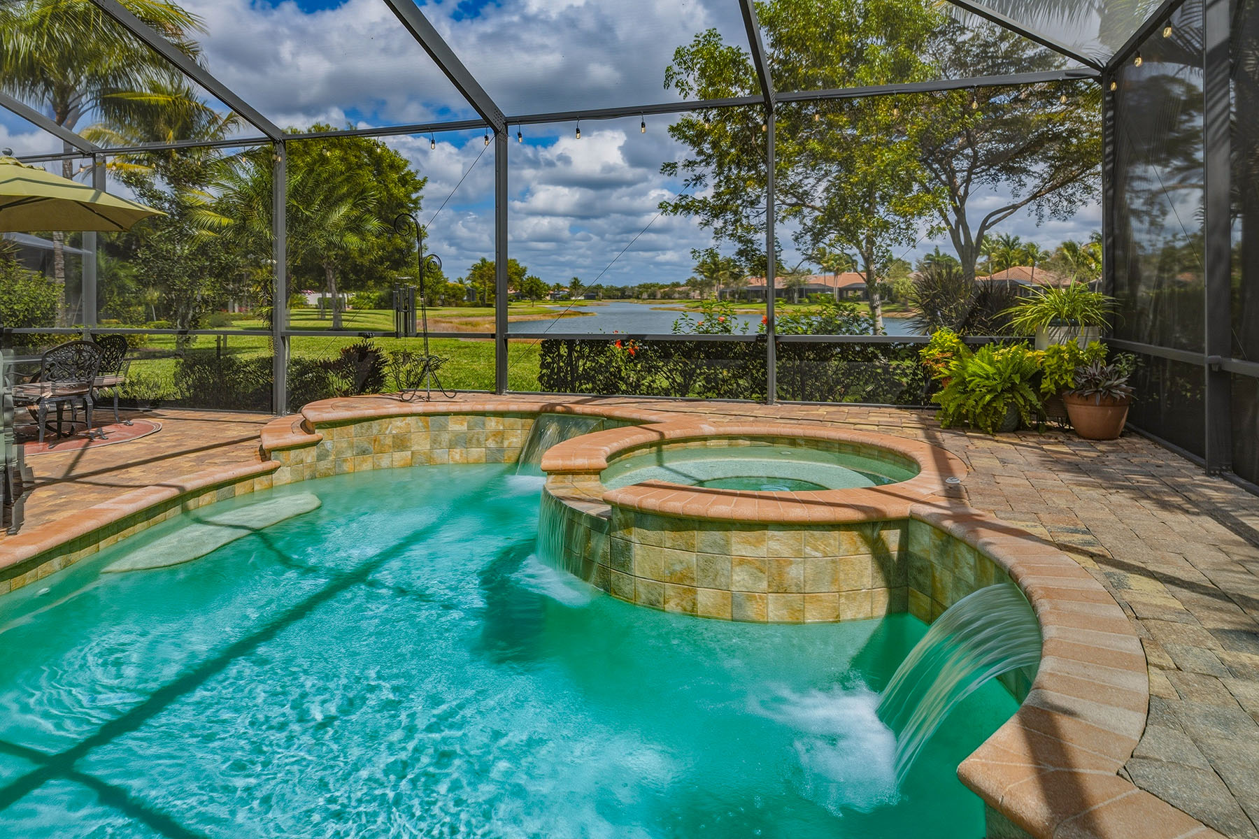 9505 Campanile Circle