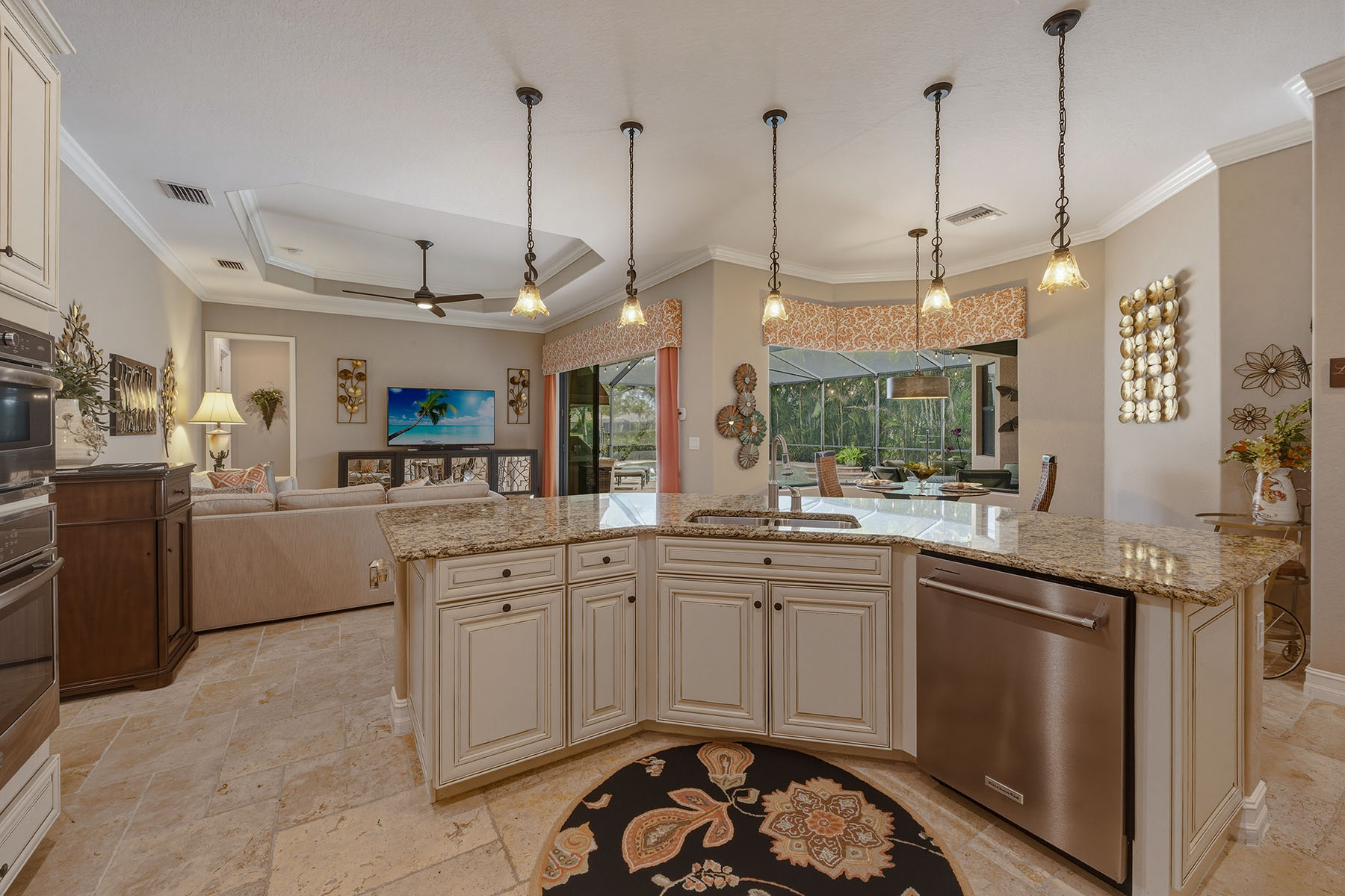 9505 Campanile Circle