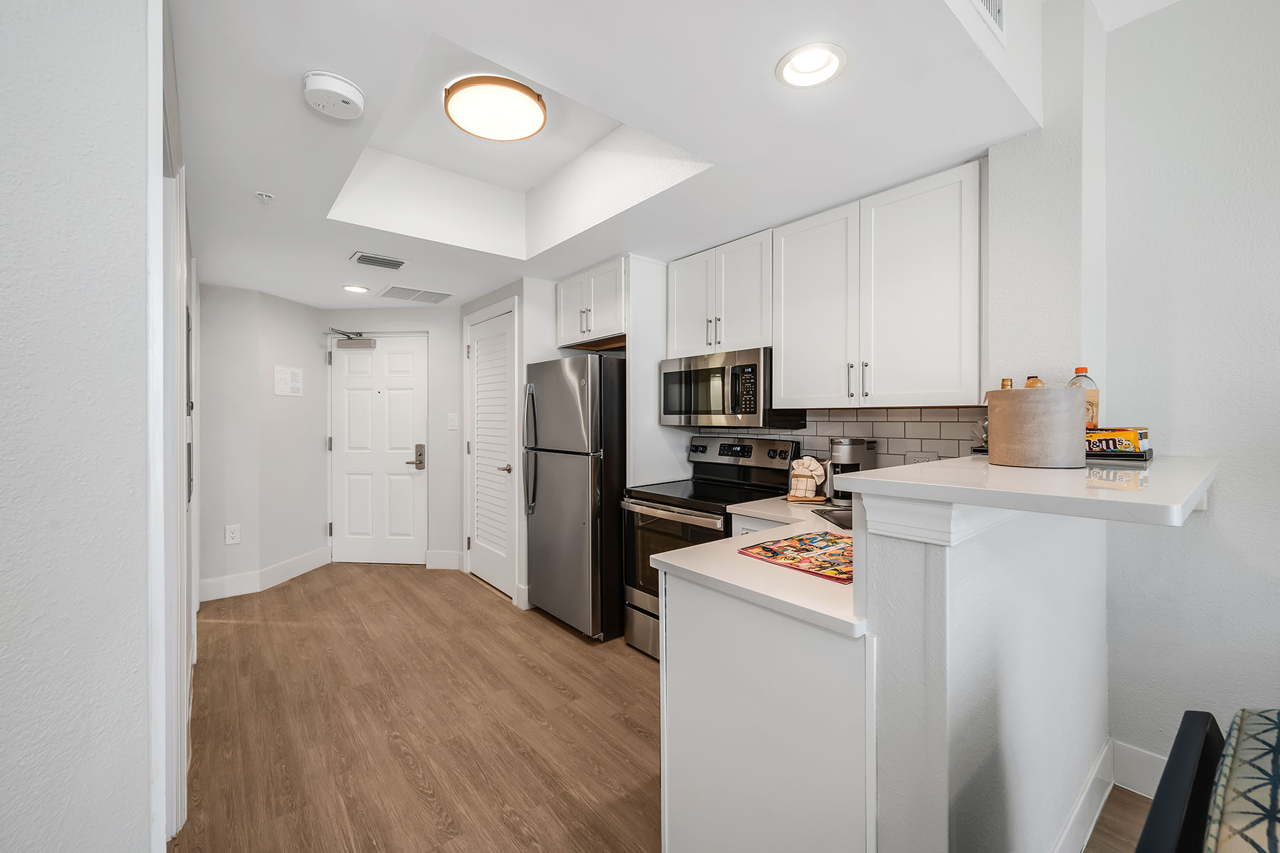 200 Estero Boulevard , 107
