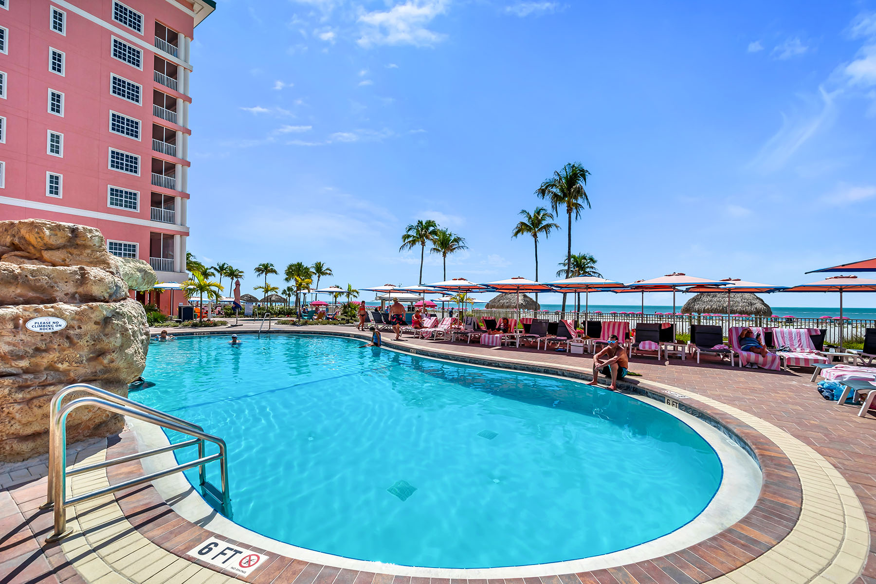 200 Estero Boulevard , 107
