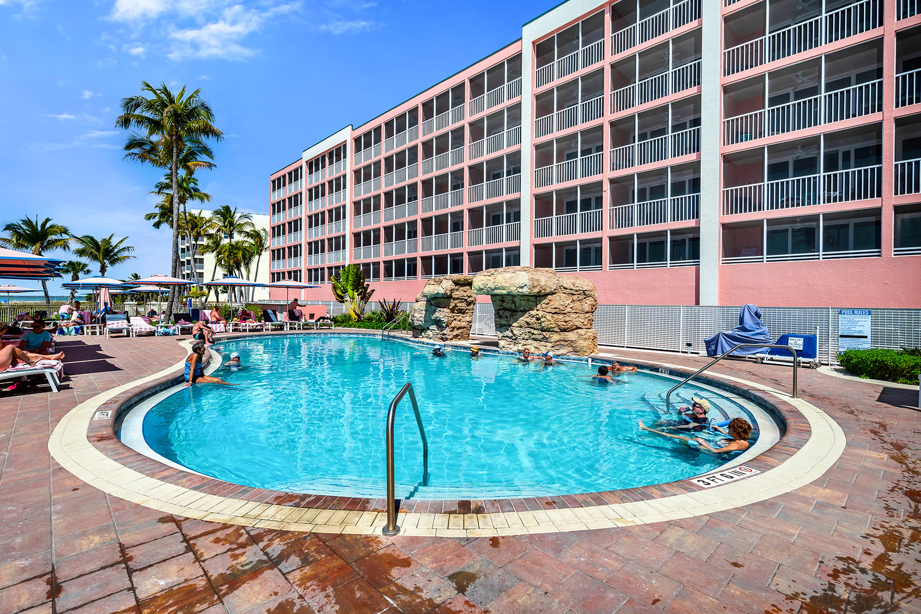 200 Estero Boulevard , 107