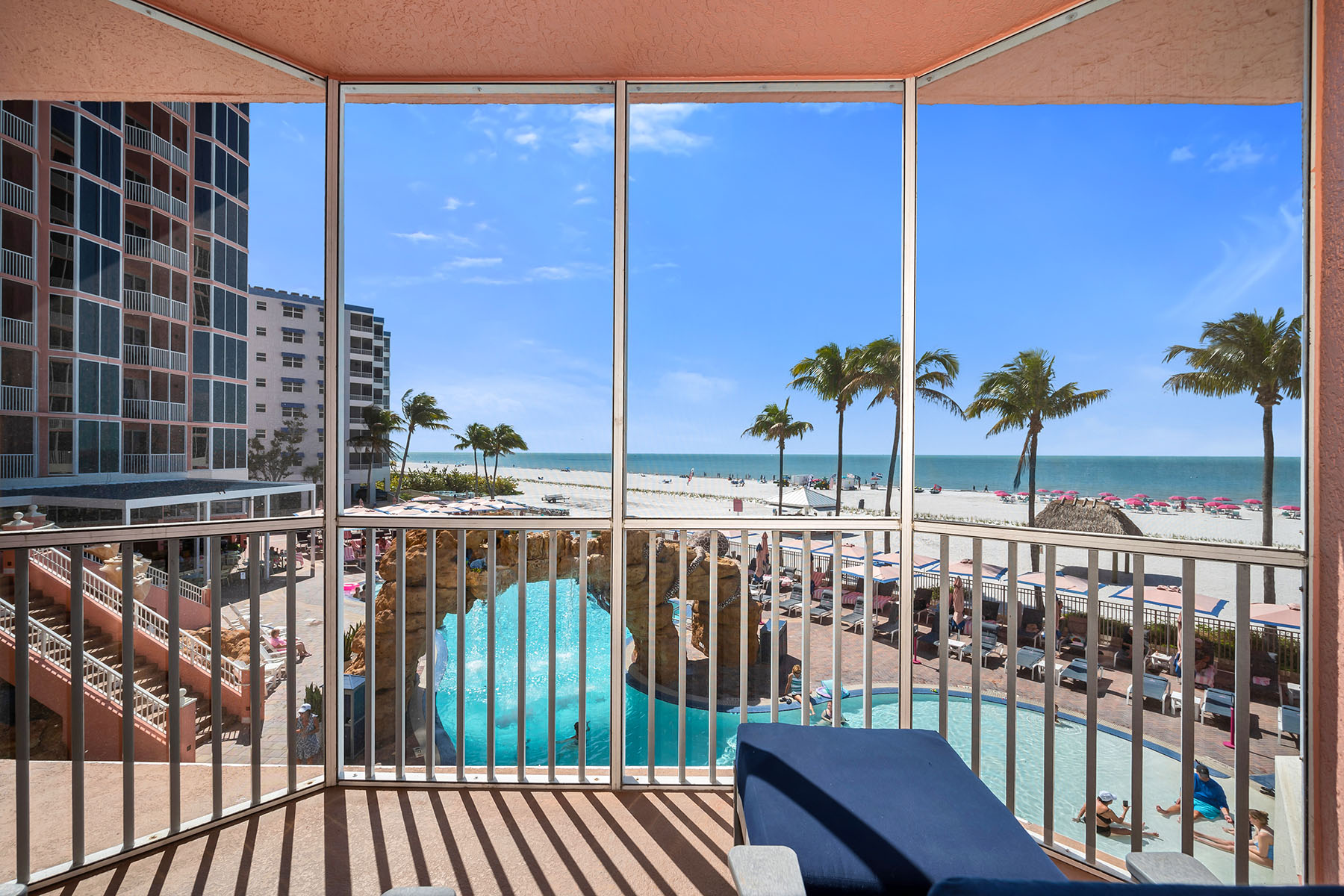 200 Estero Boulevard , 107