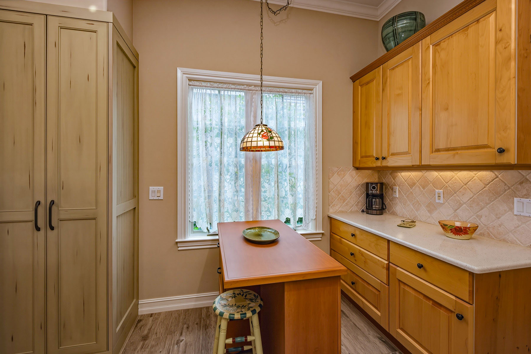 8476 Mallards Point