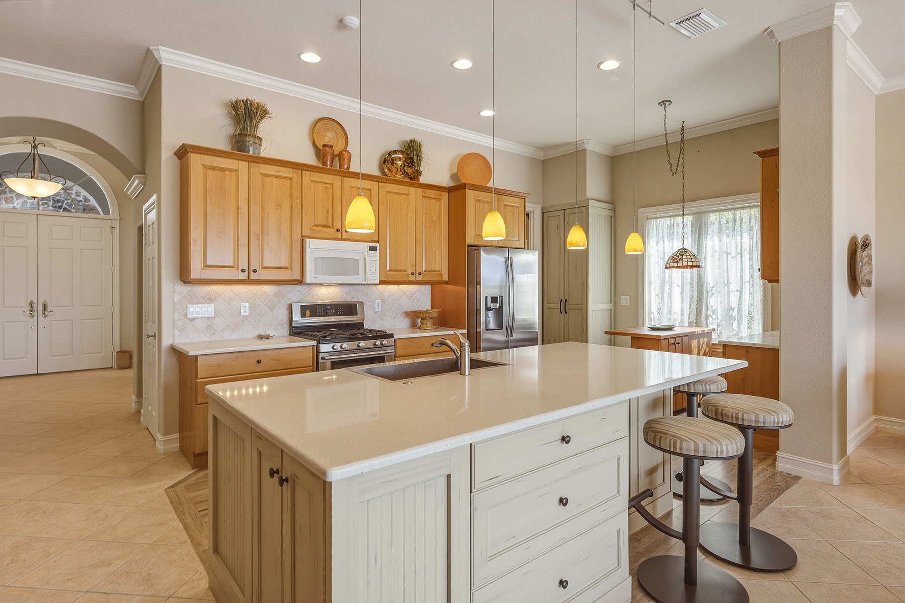 8476 Mallards Point