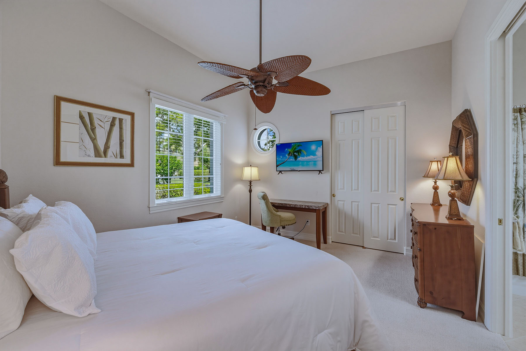 8476 Mallards Point