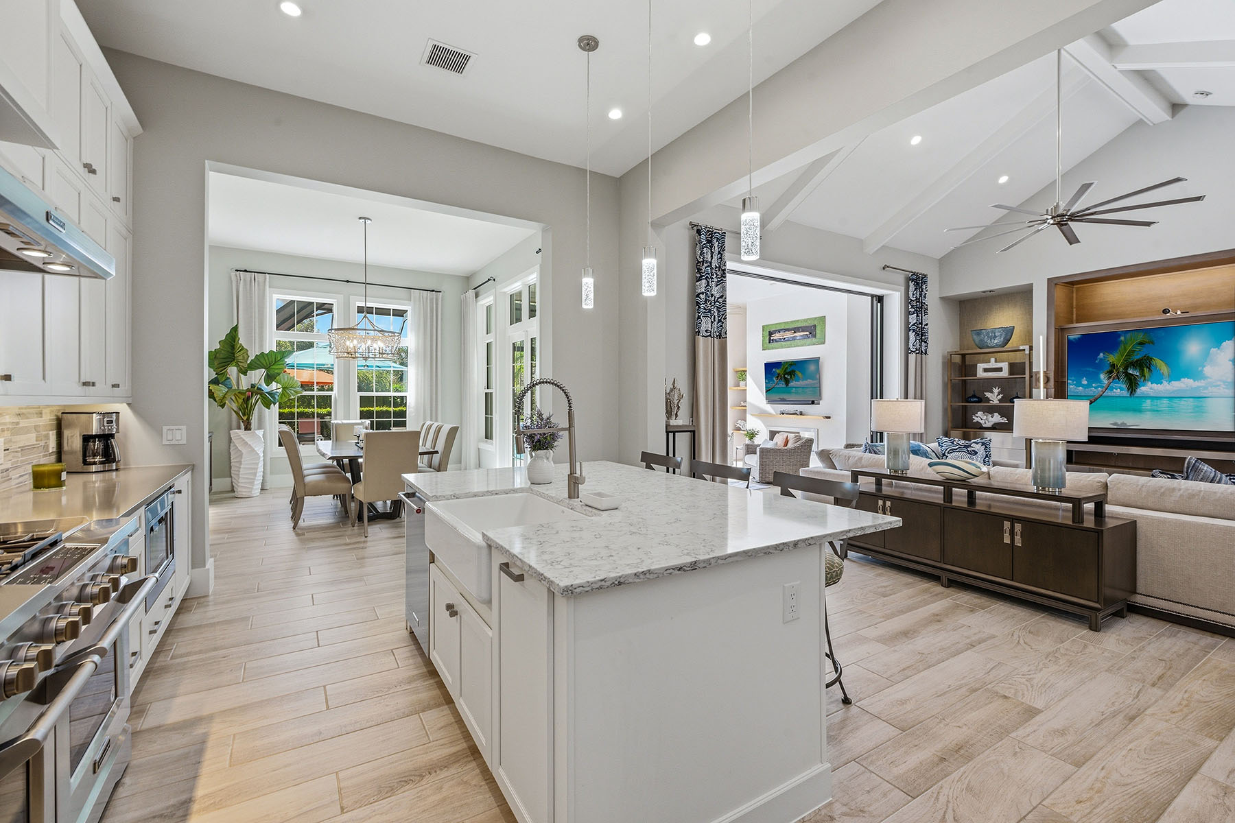 3244 Tavolara Lane