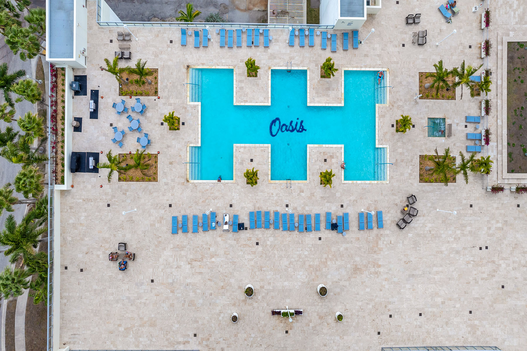 3000 Oasis Grand Boulevard , 1004