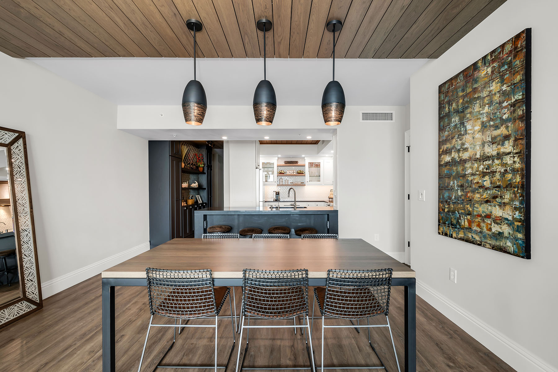 3000 Oasis Grand Boulevard , 1004