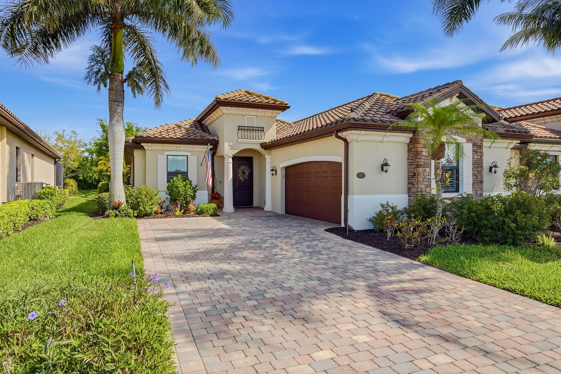 2842 Aviamar Circle