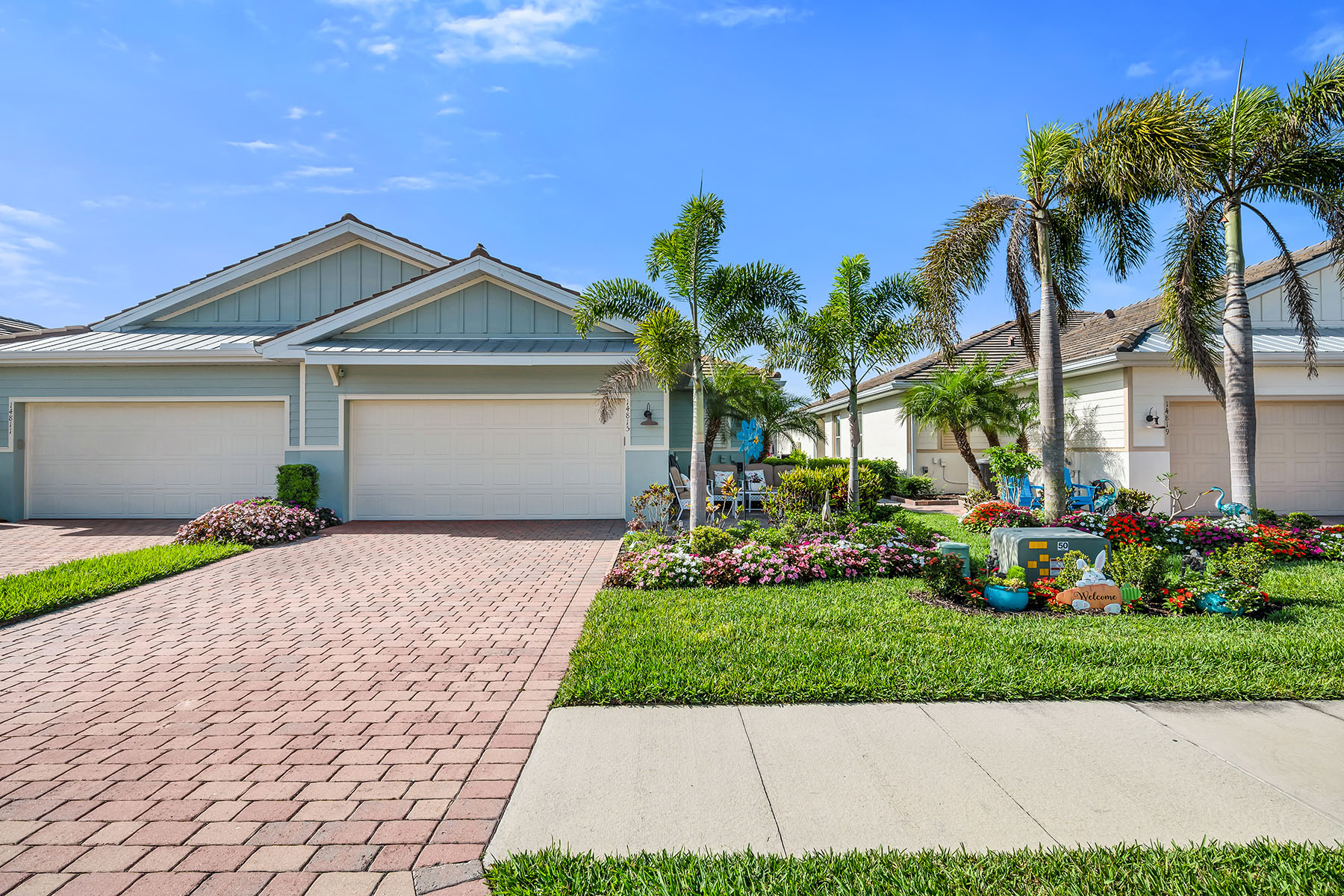 14815 Edgewater Circle