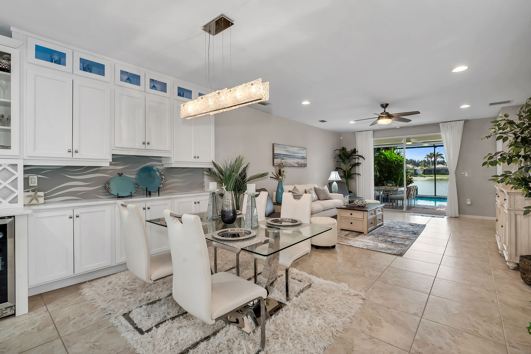 14815 Edgewater Circle