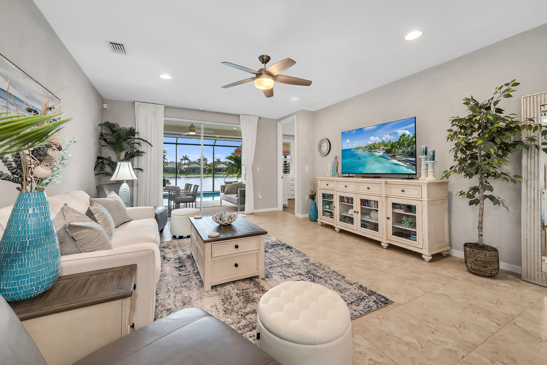 14815 Edgewater Circle