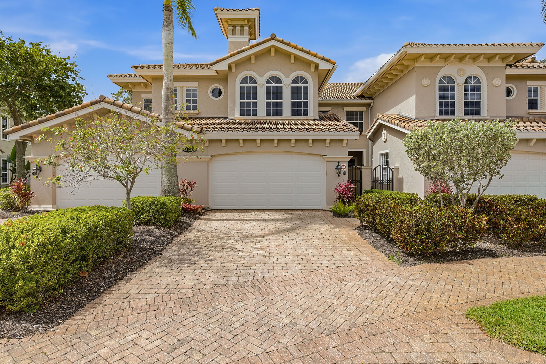 9154 Cherry Oaks Lane , 101