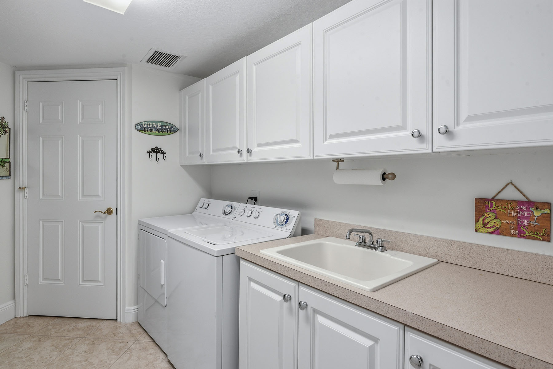 9154 Cherry Oaks Lane , 101