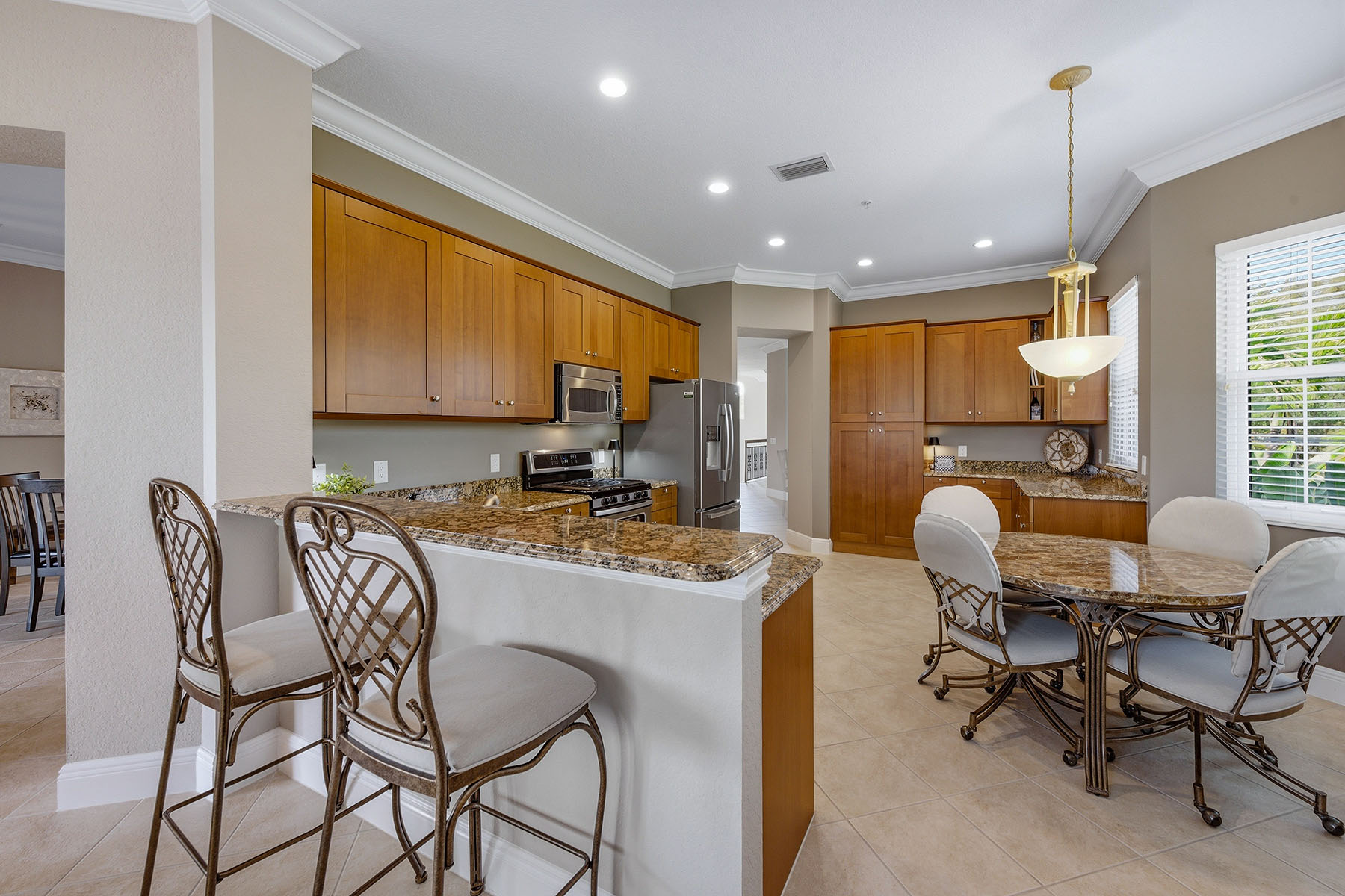 9219 Corfu Court , 201