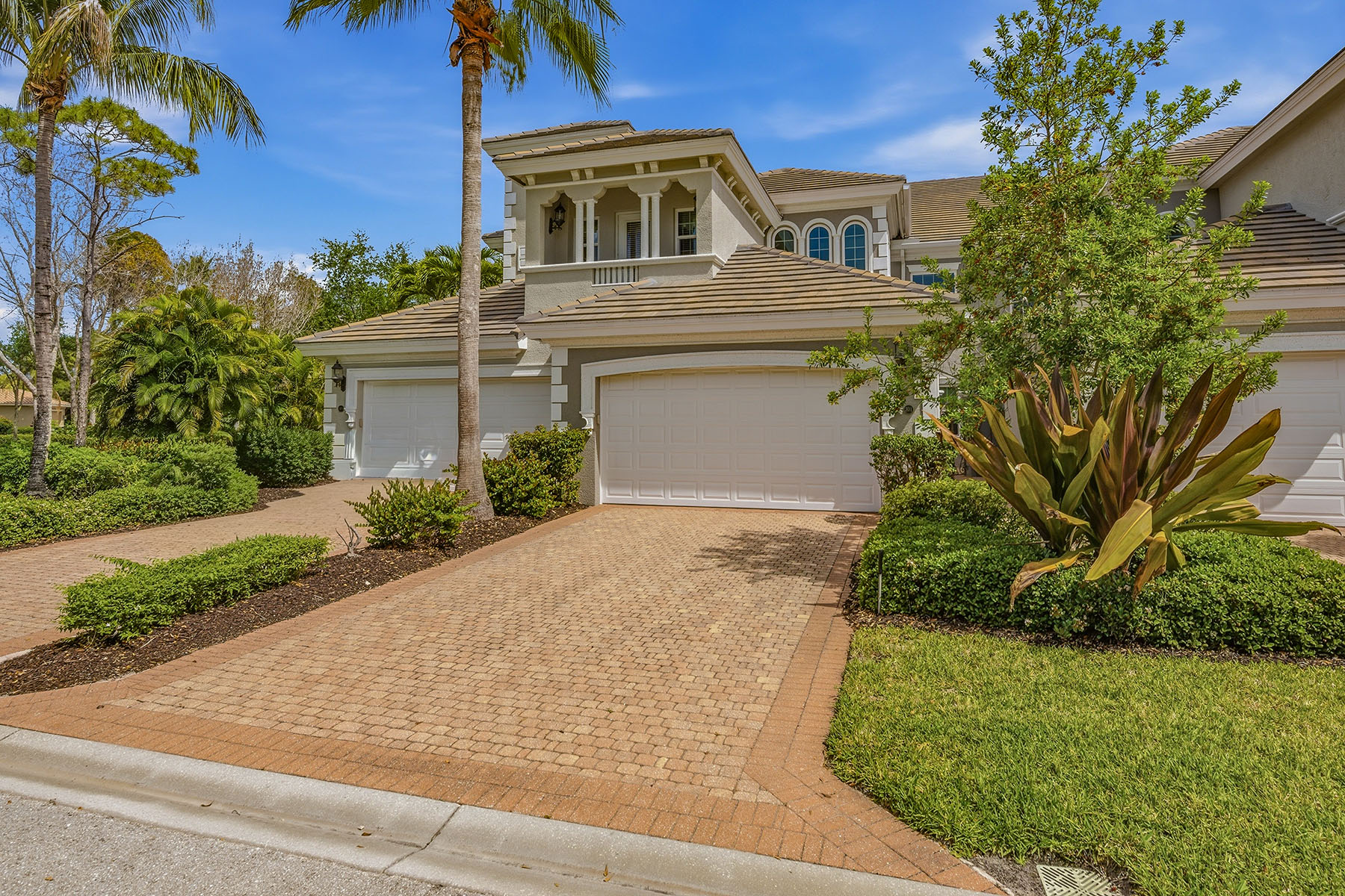9219 Corfu Court , 201