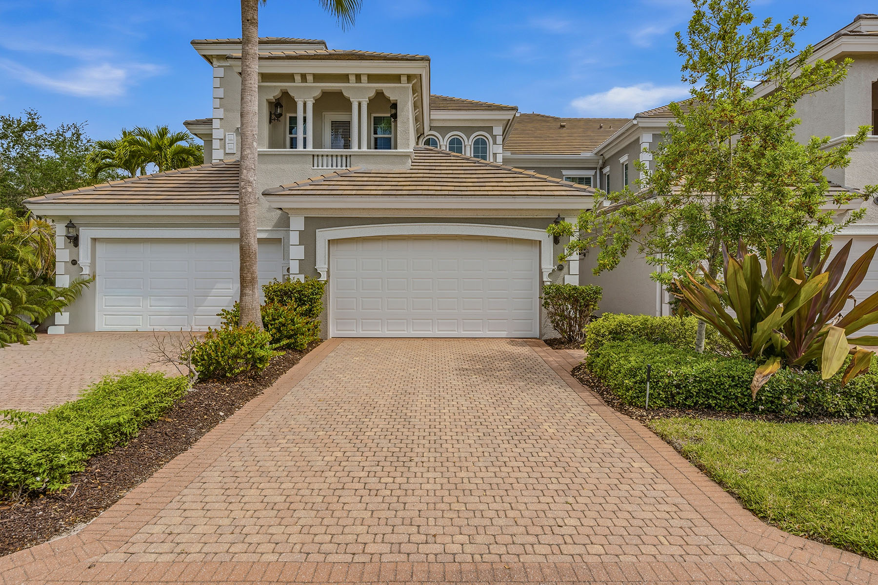 9219 Corfu Court , 201