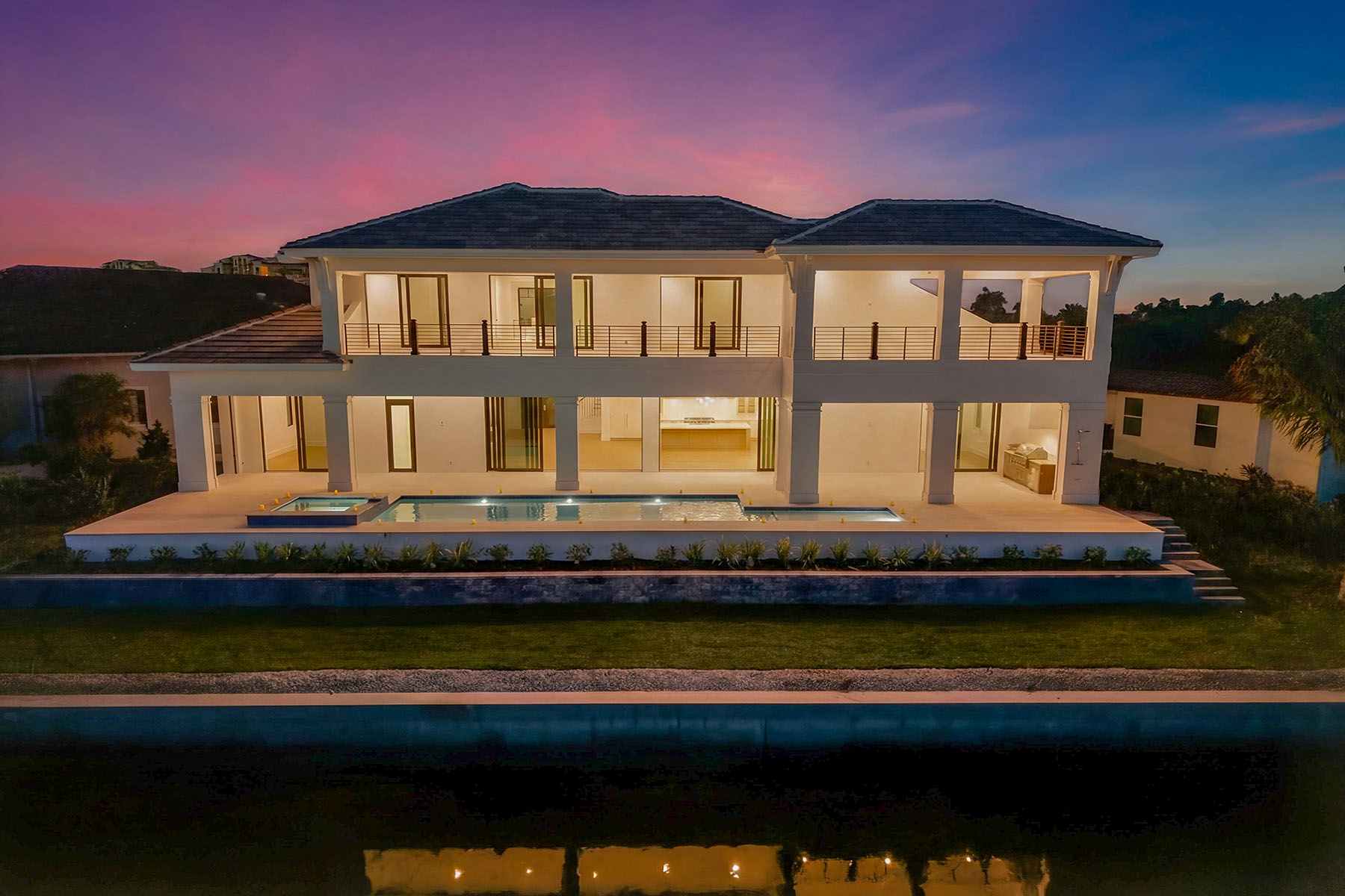 810 Elm Court