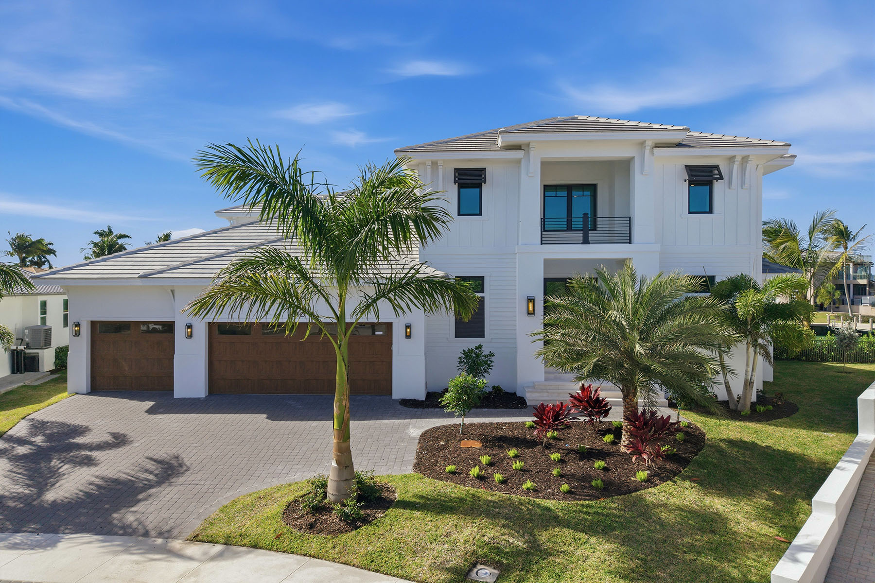 810 Elm Court