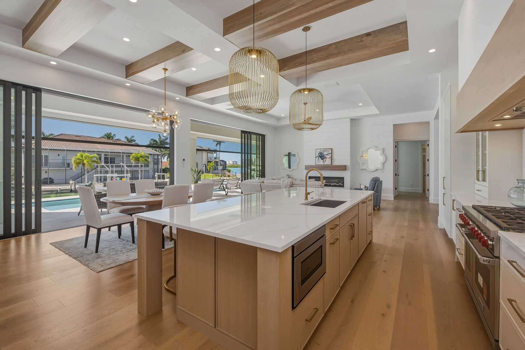 810 Elm Court