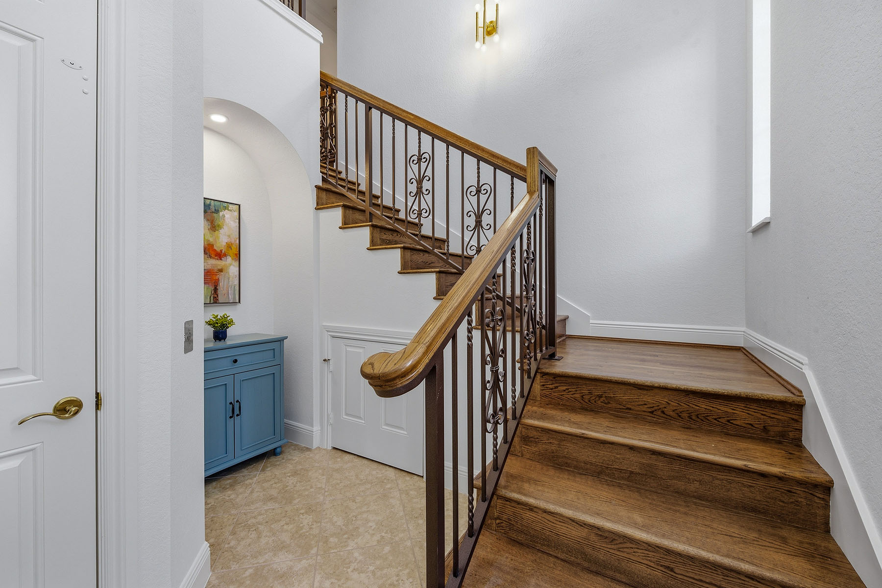 3176 Serena Lane , 202