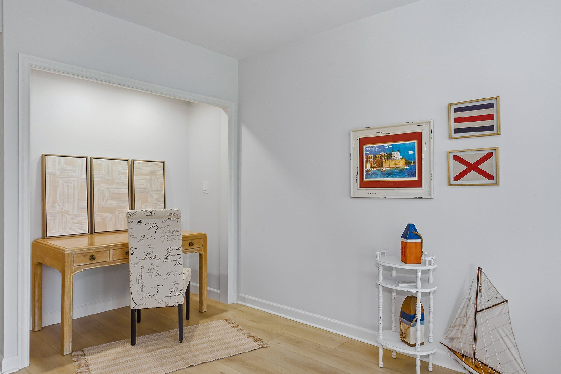 4051 Gulf Shore Boulevard N , 300