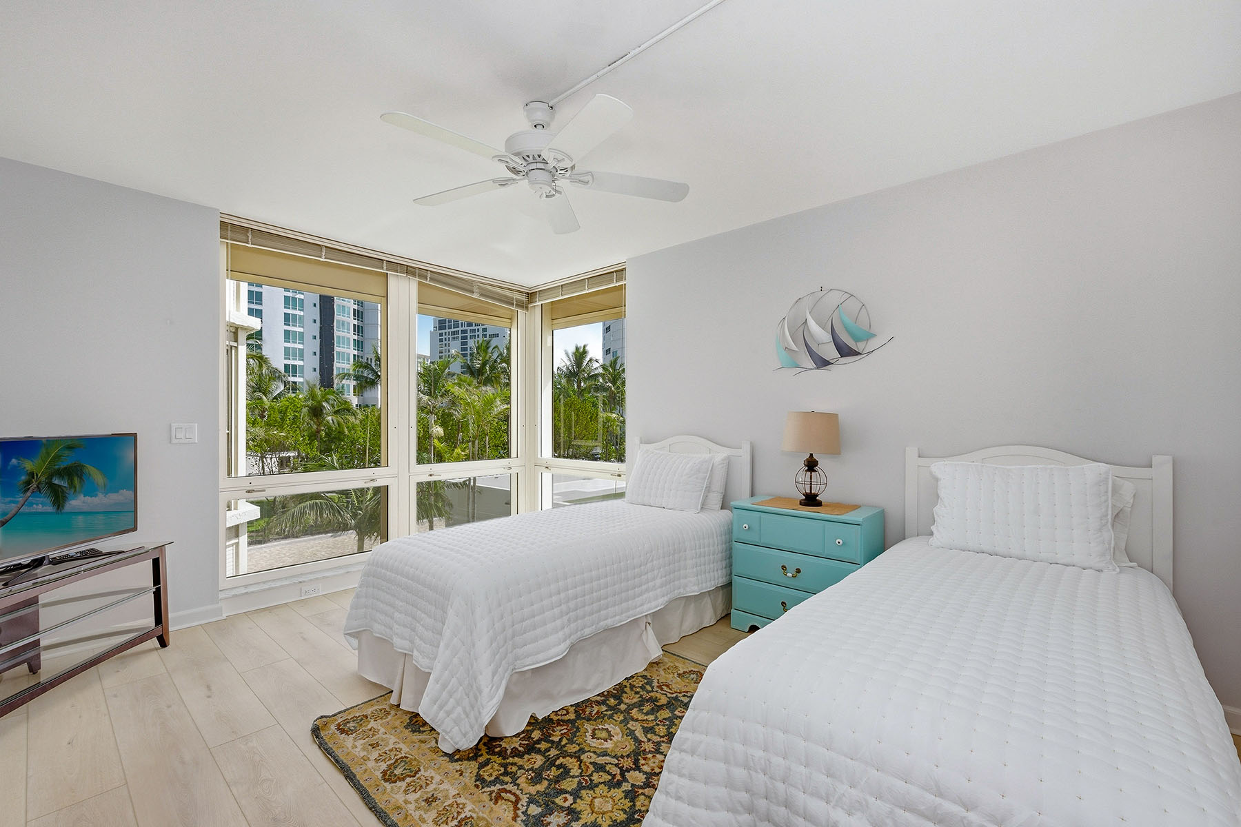 4051 Gulf Shore Boulevard N , 300
