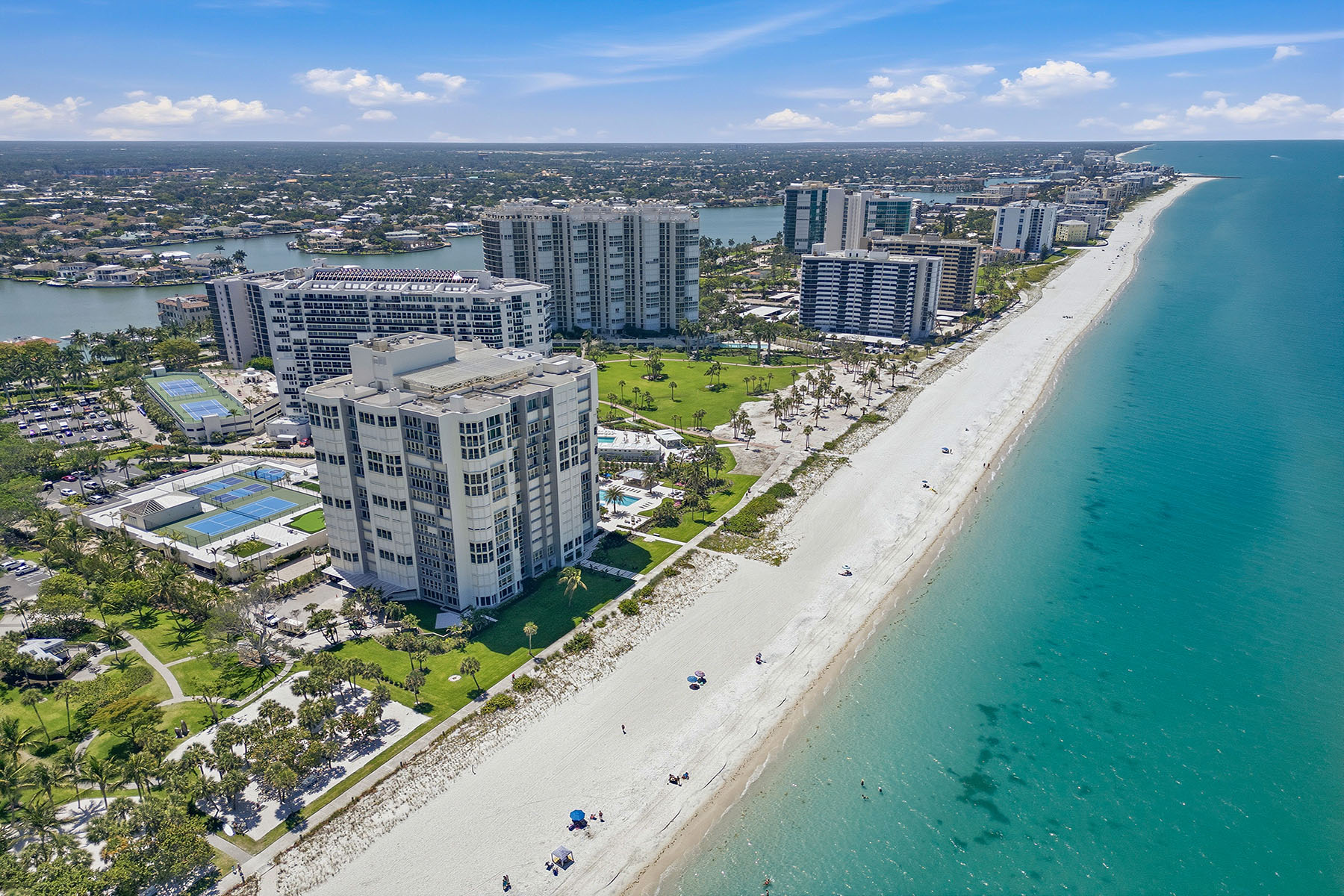 4051 Gulf Shore Boulevard N , 300