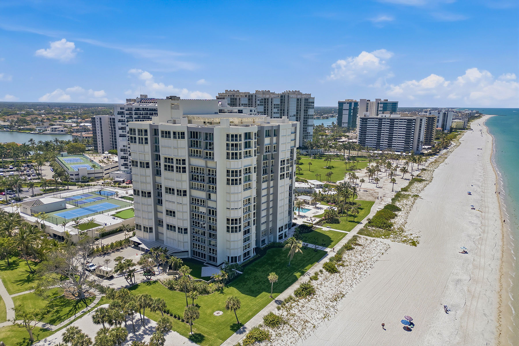 4051 Gulf Shore Boulevard N , 300