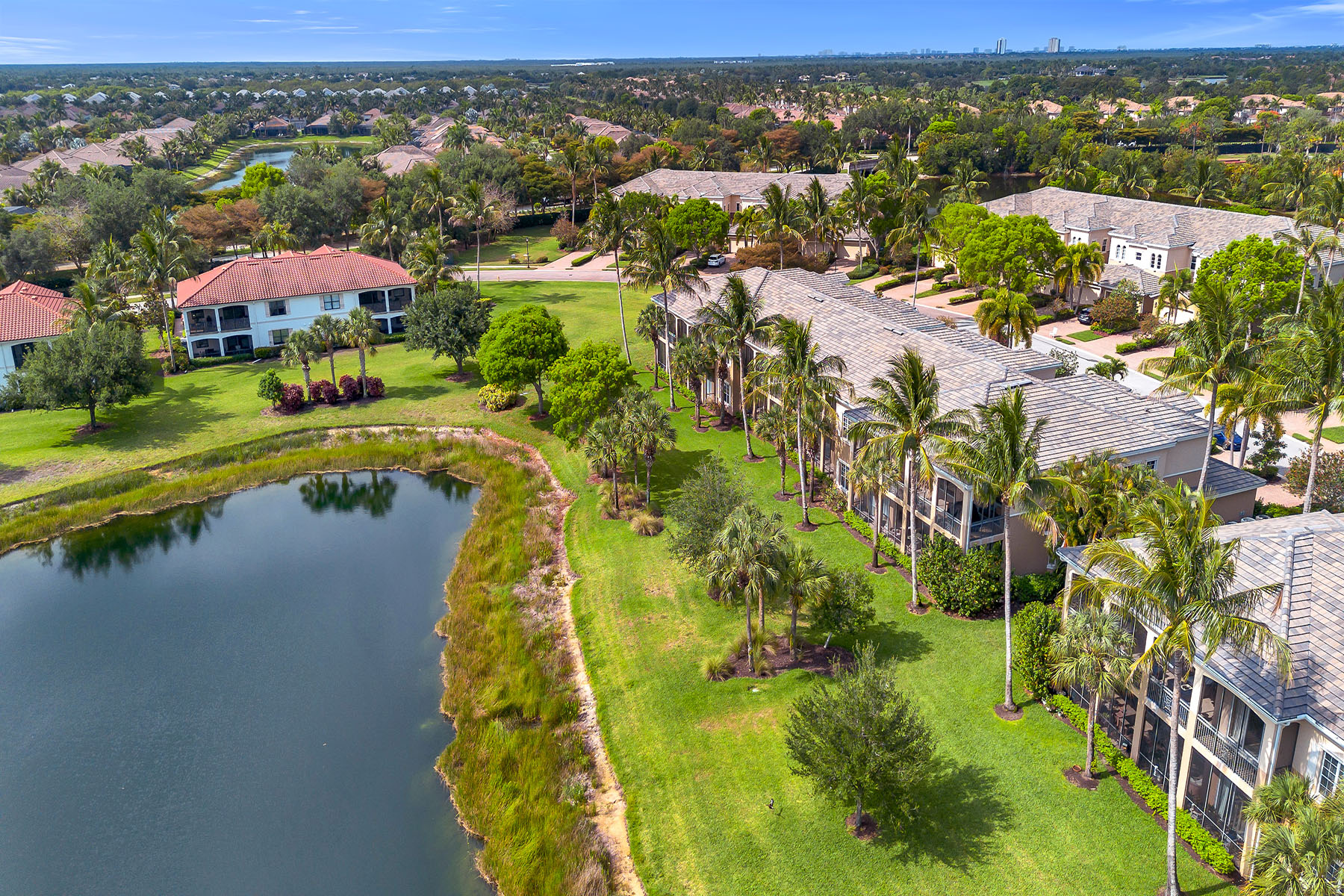 3141 Aviamar Circle , 103