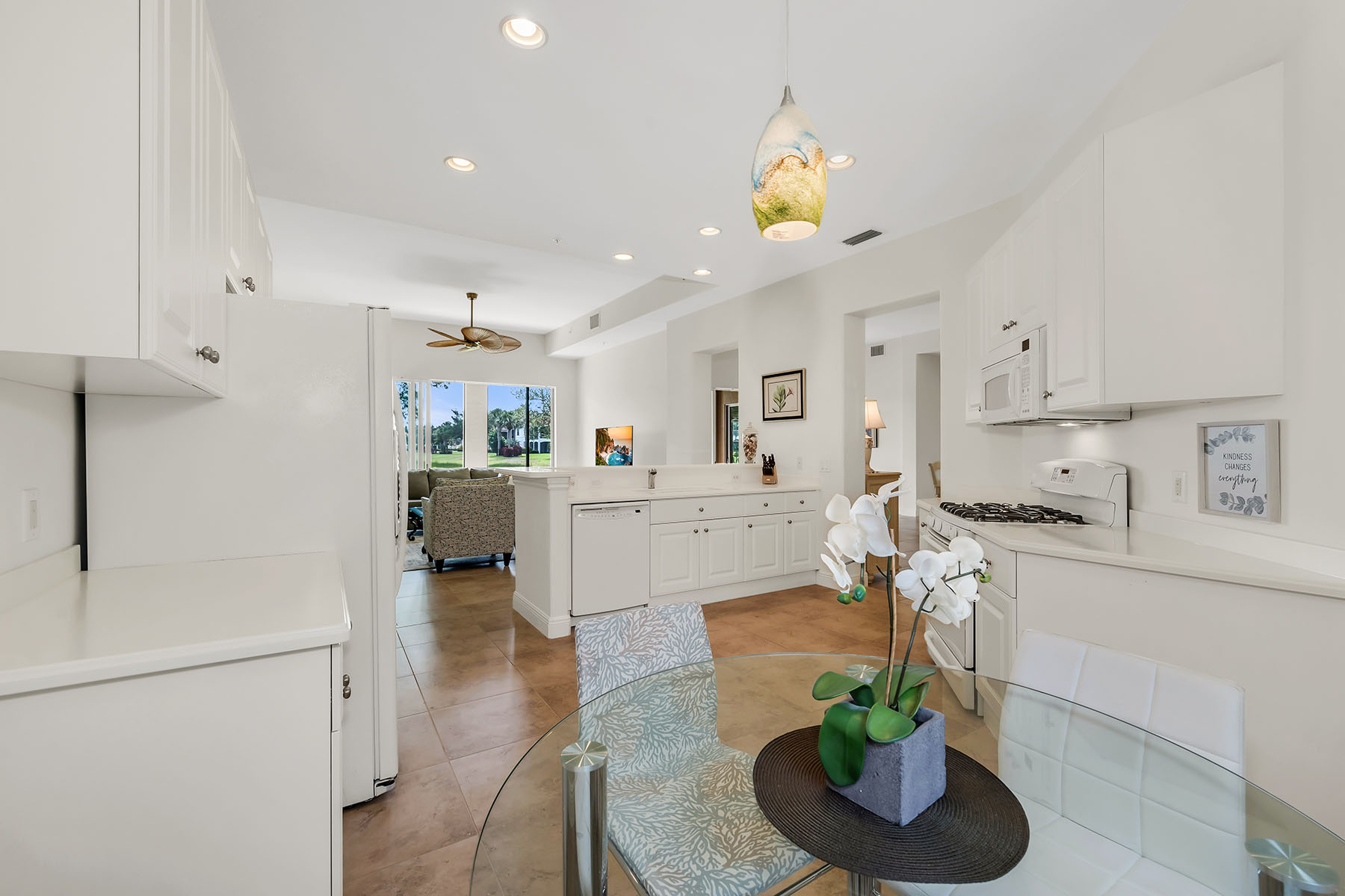 3141 Aviamar Circle , 103