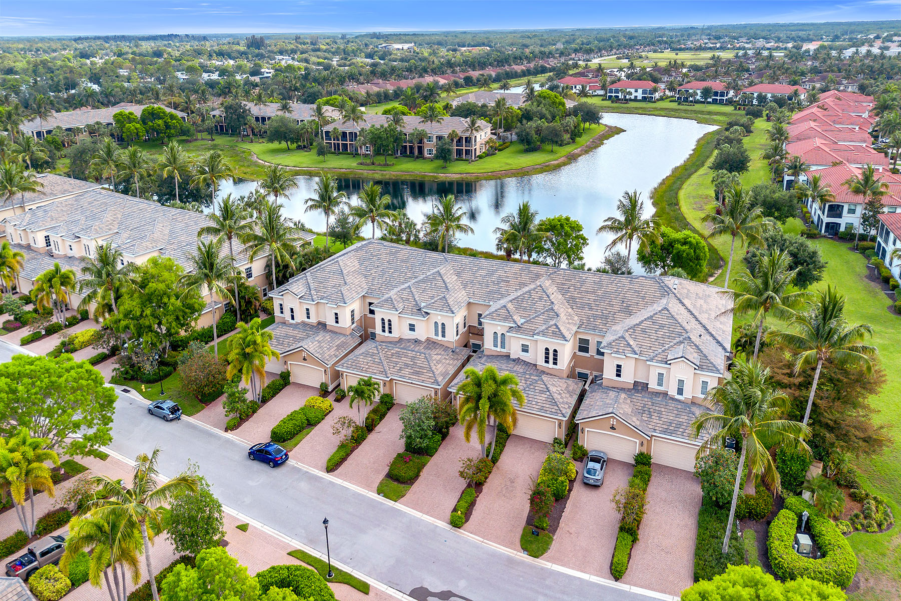 3141 Aviamar Circle , 103