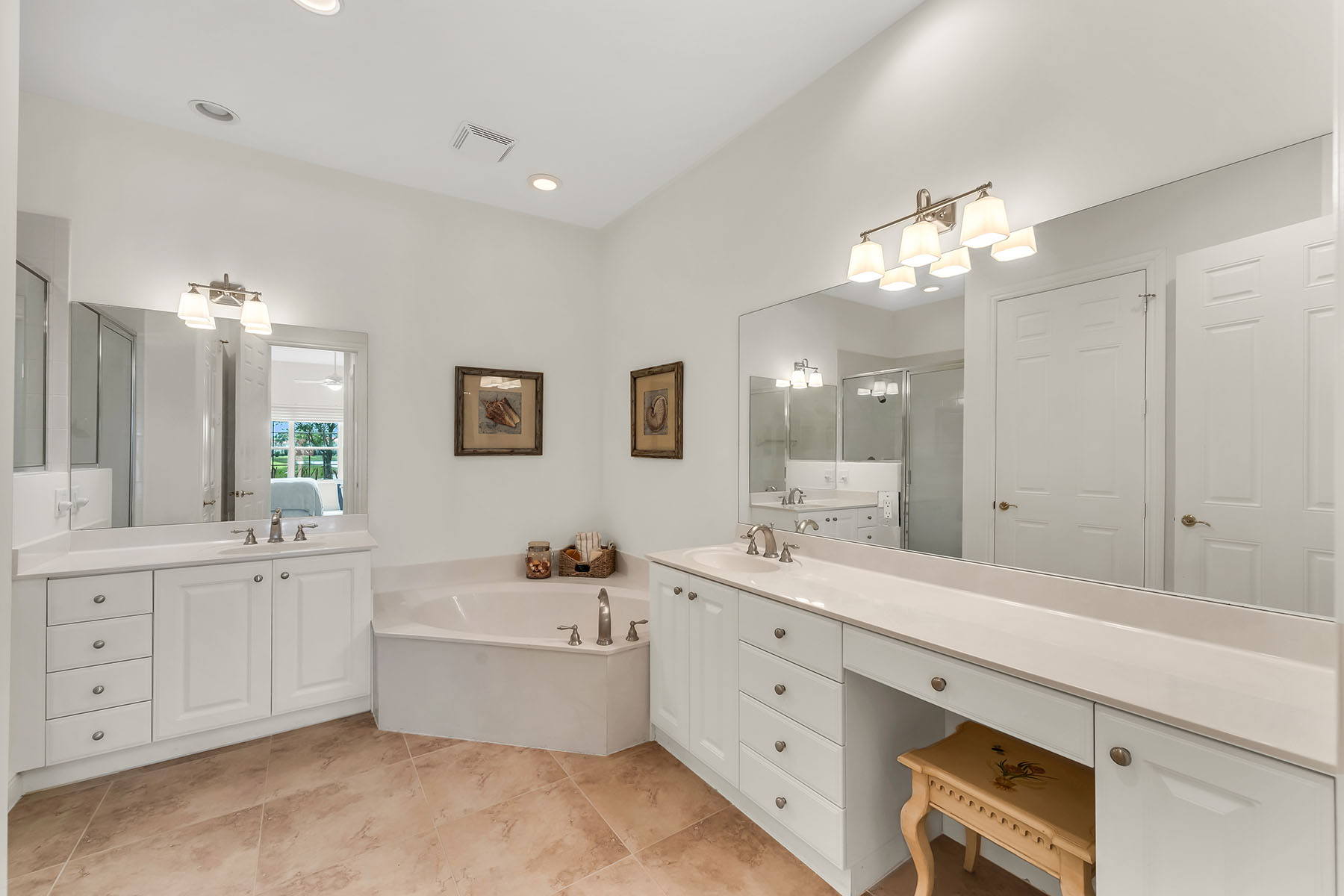 3141 Aviamar Circle , 103
